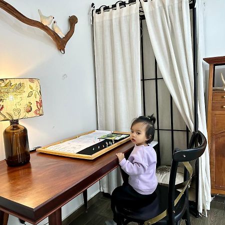 Papilio Homestay Tay Ho Hanoi Kültér fotó